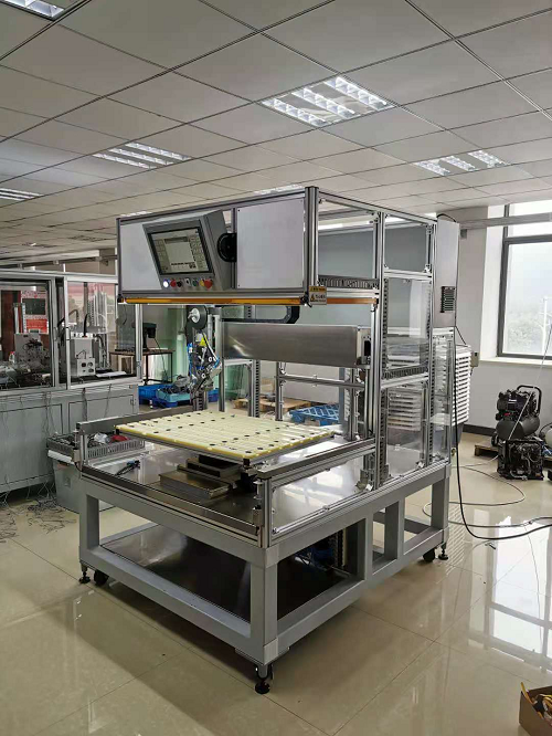 CQ9电子霍科电器“胶带自动粘贴设备”荣获2020年浙江省装